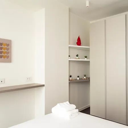 Apartamento Youhosty - Medici 5 *